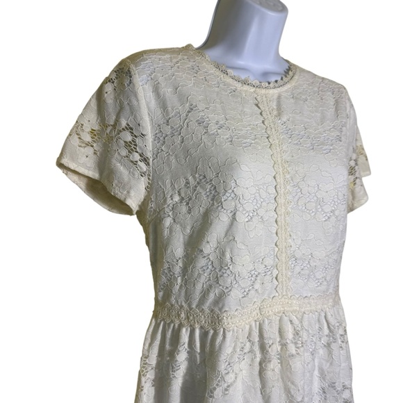 Altar’d State Eyelet Lace Dress size M‎ - Picture 5 of 9